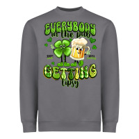 Storm everybody in the pub getting tipsy artiststas Heavyweight Sweatshirt - Artiststas
