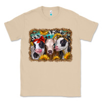 Mushroom western sunflower heifers Classic Tee - Jasminsmagicworld