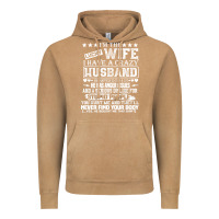 Vintage Camel i am a lucky wife i have a crazy husband valentine gift Vintage Hoodie - longCreatives