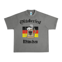 Tornado Oktoberfest München German Flag Beer Stein Urban Heavy Tee - longCreatives