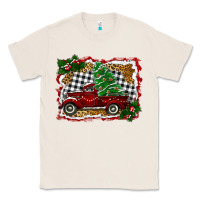 Natural Christmas Truck With Christmas Tree Classic Tee - RanaPortraitStore