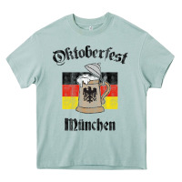 Oktoberfest München German Flag Beer Stein Heavy Core Tee | Teevron