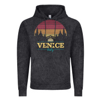 Vintage Black venice italy   vintage retro italian travel souvenir gift pullover hoo Vintage Hoodie - longCreatives