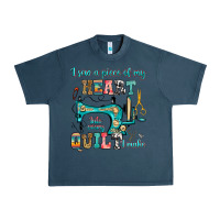 Midnight Navy i sew a piece of my heart into every quilt i make Urban Heavy Tee - RanaPortraitStore