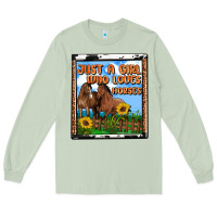 Western Just A Girl Who Loves Horses Long Sleeve Tee | Teevron