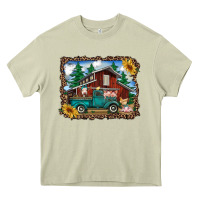 Mossy western barn with farm animals Heavy Core Tee - RanaPortraitStore