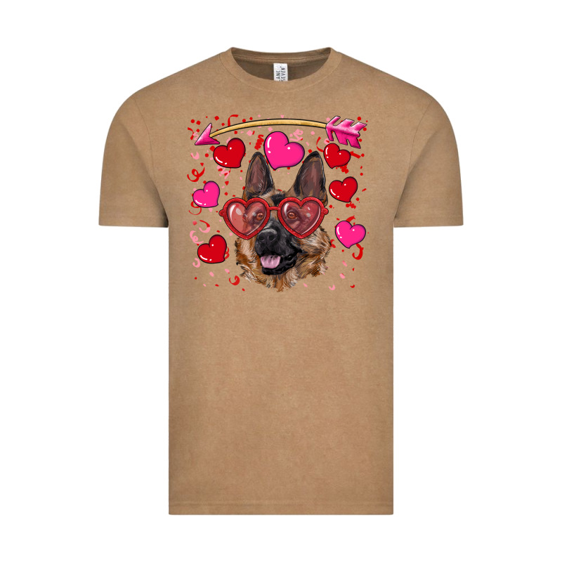 Valentine's German Shepherd Vintage Tee by RanaPortraitStore | Teevron