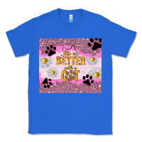 True Royal life is better with a cat Classic Tee - TumblerDesignByShophia