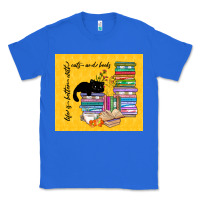 True Royal life is better with cats and books Classic Tee - TumblerDesignByShophia