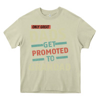 Mossy Only Great Dads Get Promoted To Grandad Heavy Core Tee - Bettercallsaul