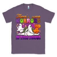 Lavender theres some horrors in this house Classic Tee - Artiststas