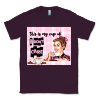 Plum retro housewife Classic Tee - TumblerDesignByShophia
