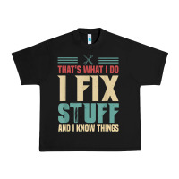 Black that's what i do   i fix stuff and i know things Urban Heavy Tee - longCreatives