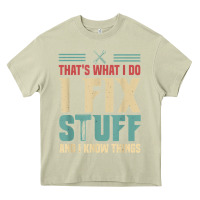 Mossy that's what i do   i fix stuff and i know things Heavy Core Tee - longCreatives