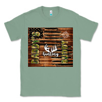 Sage daddy's hunting buddy Classic Tee - TumblerDesignByShophia