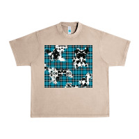 French Oak winter plaid and cowhide pattern Urban Heavy Tee - RanaPortraitStore