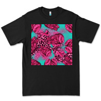 Black breast cancer seamless pattern Premium Tee - texasbilliewilder