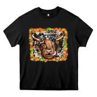 Black highland cow Heavy Core Tee - JahusDesignShop