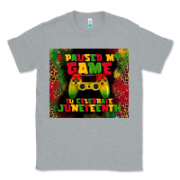Heather Grey i paused my game Classic Tee - TumblerDesignByShophia