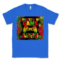 True Royal i paused my game Classic Tee - TumblerDesignByShophia