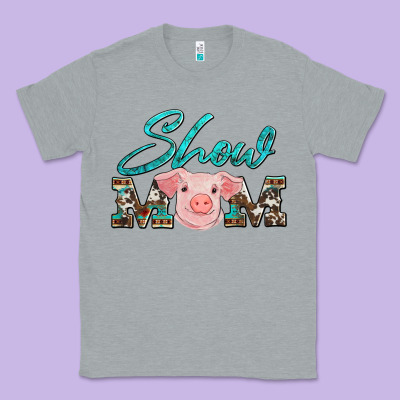 Show Mom Pig Classic Tee Designed By Artiststas