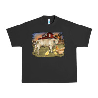 Pigment Black charolaris bull and chicken in barnyard Urban Heavy Tee - RanaPortraitStore