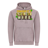 Vintage Zinc St. Patrick's Somebody's lucky ass wife Vintage Hoodie - CowGirlArtShop
