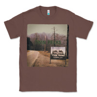 Chestnut Twin Peaks City Limits Welcome Sign Vintage Classic Tee - longCreatives