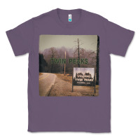 Lavender Twin Peaks City Limits Welcome Sign Vintage Classic Tee - longCreatives
