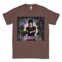 Chestnut gothic girl with black rose Classic Tee - TumblerDesignByShophia