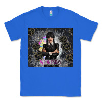 True Royal gothic girl with black rose Classic Tee - TumblerDesignByShophia