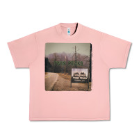 Salmon Twin Peaks City Limits Welcome Sign Vintage Urban Heavy Tee - longCreatives