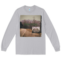 Moon Dust Twin Peaks City Limits Welcome Sign Vintage Long Sleeve Tee - longCreatives