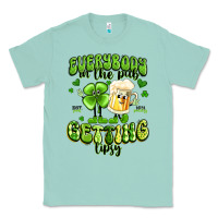 Seafoam everybody in the pub getting tipsy artiststas Classic Tee - Artiststas