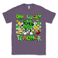 Lavender one lucky teacher Classic Tee - Artiststas