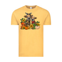 Vintage Mustard Fall heifer cows Vintage Tee - RanaPortraitStore