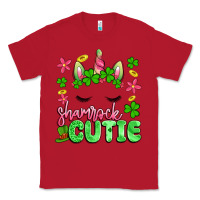 Red shamrock cutie artiststas Classic Tee - Artiststas