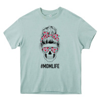 Arona Pink Flower on Cyan Background Mom Skull Heavy Core Tee - Bettercallsaul