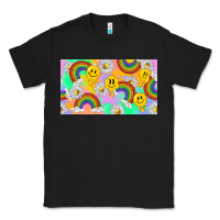 Black smile faces and rainbow and daisys Classic Tee - TumblerDesignByShophia