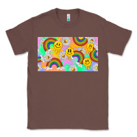 Chestnut smile faces and rainbow and daisys Classic Tee - TumblerDesignByShophia