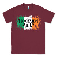 Burgundy Tiocfaidh Ar La Vintage Ireland Irish Flag Gifts For Men Classic Tee - trangStudio