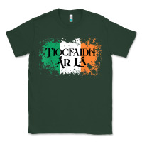 Sports Green Tiocfaidh Ar La Vintage Ireland Irish Flag Gifts For Men Classic Tee - trangStudio