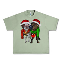 Oil Green two christmas heifers Urban Heavy Tee - RanaPortraitStore