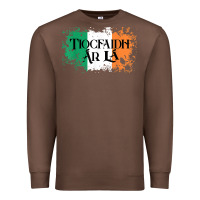 Chestnut Tiocfaidh Ar La Vintage Ireland Irish Flag Gifts For Men Premium Sweatshirt - trangStudio