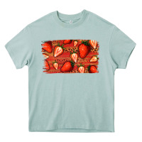 Strawberry Background Heavy Core Tee | Teevron