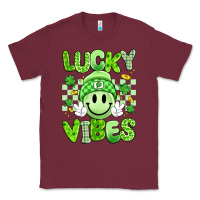 Burgundy lucky vibes Classic Tee - Artiststas