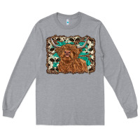 Heather Grey highland cow western background Long Sleeve Tee - RanaPortraitStore