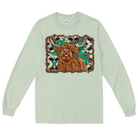 Matcha highland cow western background Long Sleeve Tee - RanaPortraitStore