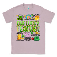 Lilac one lucky teacher lucky charm Classic Tee - Artiststas