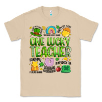 Mushroom one lucky teacher lucky charm Classic Tee - Artiststas
